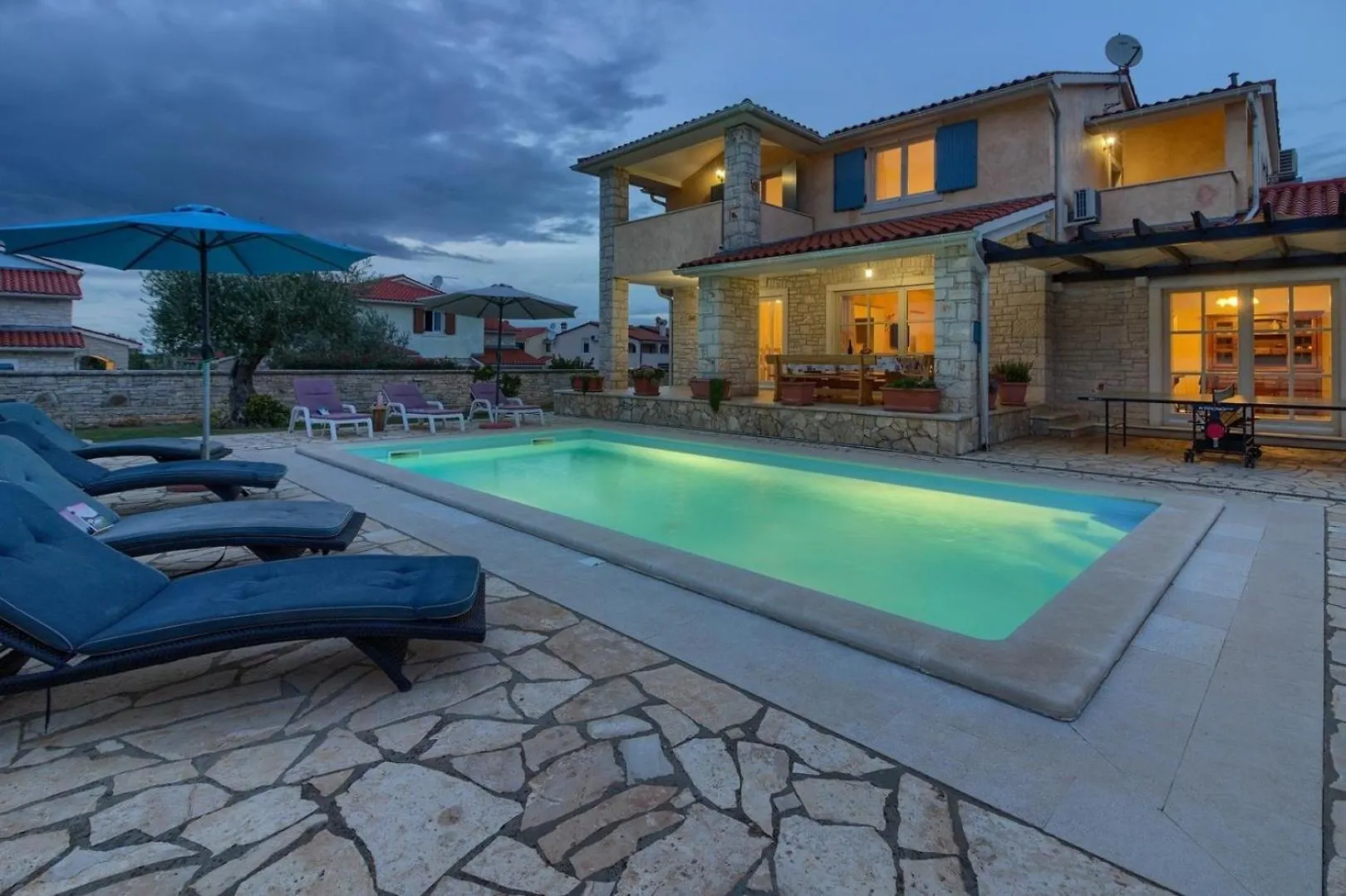 Ferienhaus Mit Privatpool Fuer 9 Personen Ca 200 Qm In Gajana, Istrien Istrische Riviera Holiday home