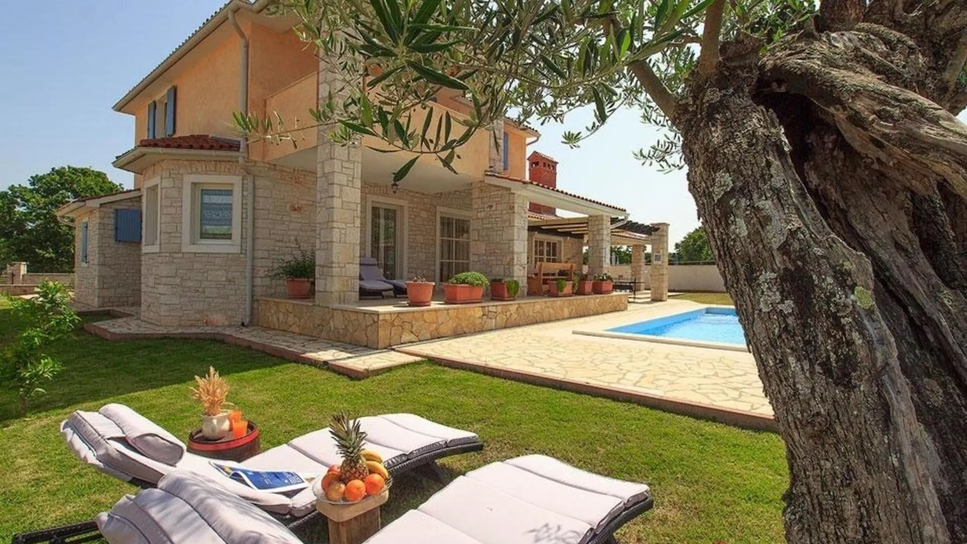 Holiday home Ferienhaus Mit Privatpool Fuer 9 Personen Ca 200 Qm In Gajana, Istrien Istrische Riviera